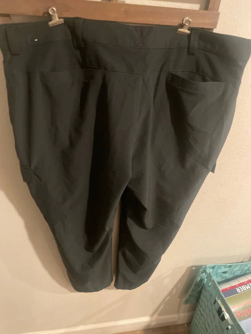 Jordan Men's‎ Black Cargo Trousers Size 42x30